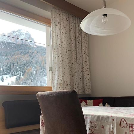 Residence Ravisa Dolomites Selva di Val Gardena Luaran gambar