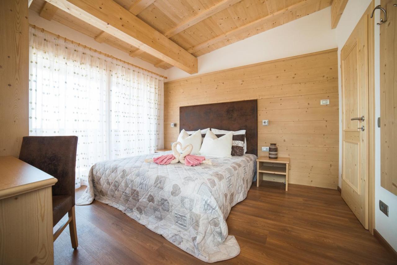 Residence Ravisa Dolomites Selva di Val Gardena Luaran gambar