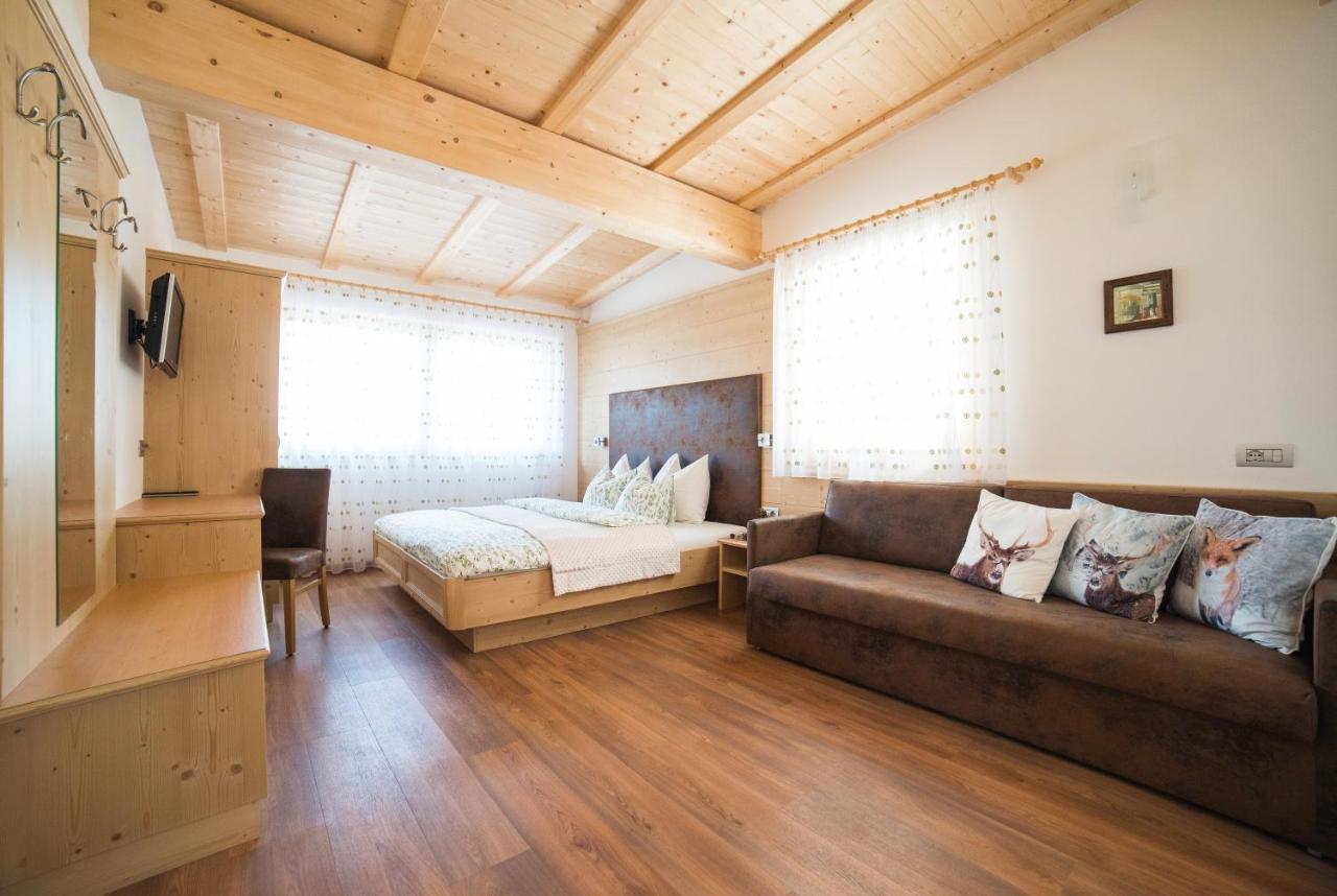 Residence Ravisa Dolomites Selva di Val Gardena Luaran gambar